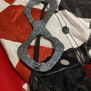 Girls Harley Quinn red/black two piece costume